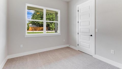 1255 Pecan Valley DR