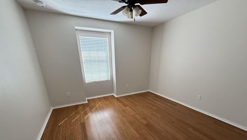 5922 Bartram Village Dr