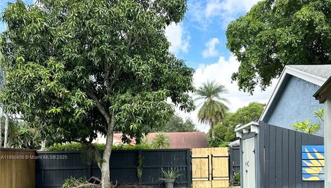 960 Bayberry Point Dr