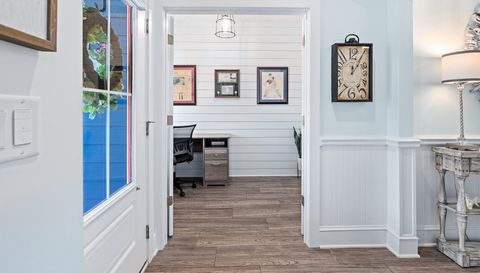 36 Hidden Treasure Dr