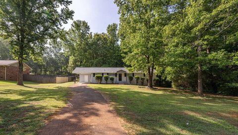 929 Dogwood Trail