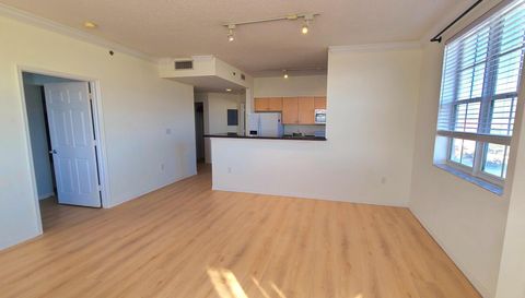 616 Clearwater Park Rd APT 812