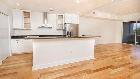 1002 Channelside DRIVE