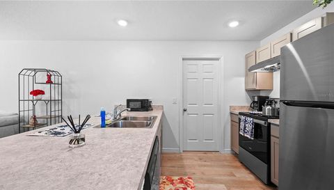 1477 WINTHROP STREET