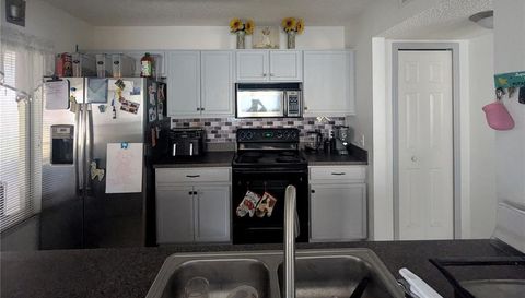 10740 KEYS GATE DRIVE