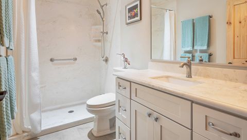 910 English Mountain Rd