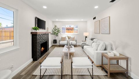 6741 Steiner Dr