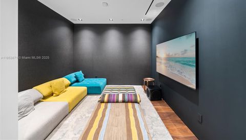 1300 Brickell Bay Dr