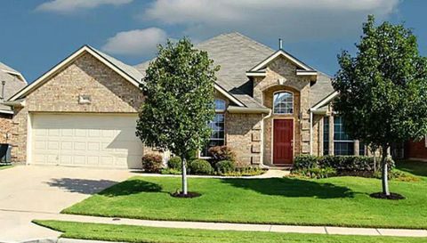 10225 Red Bluff Ln