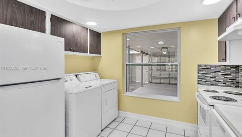 19174 Bobolink Dr
