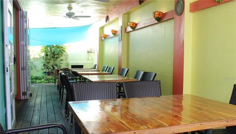 17 Calle Carlos Lebrun