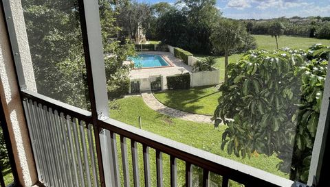 5951 Wellesley Park Dr