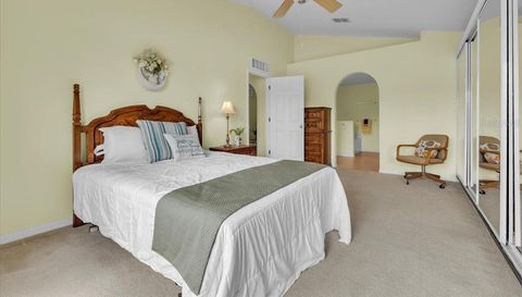 24483 LAKESIDE MANOR