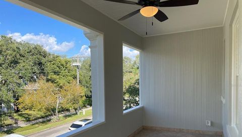 1806 W MORRISON AVENUE