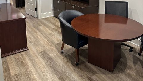 154 W Superior Street