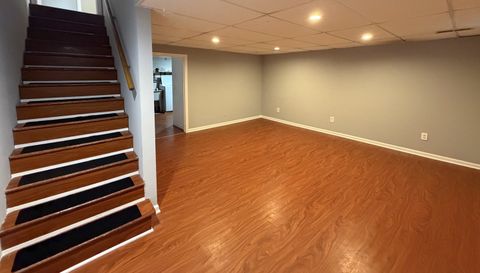 170 E Northwest Highway