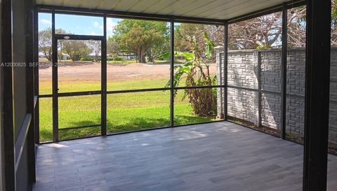 19174 Bobolink Dr