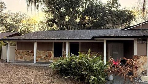 5480 LAKE JESSAMINE DRIVE