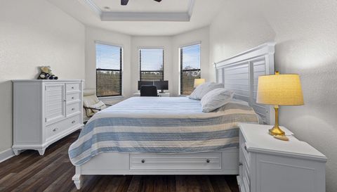 8424 Alberata Vista Dr