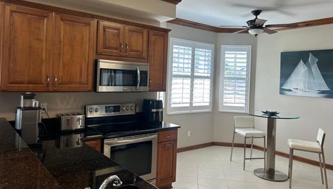 14501 Farrington Way