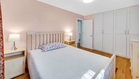 327 N Pershing Avenue