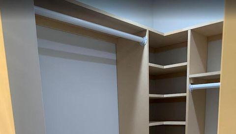 10631 Rolling Hills Dr