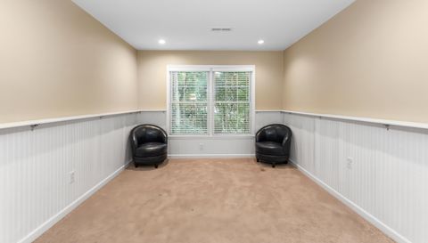 10320 Castlebridge Ct