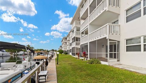 455 Paradise Isle Blvd