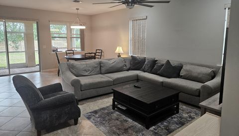 3264 Royal Gardens Ave