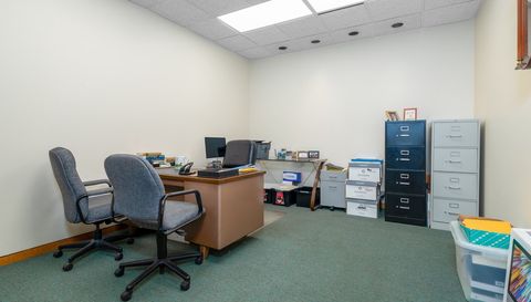 6571 N Avondale Avenue