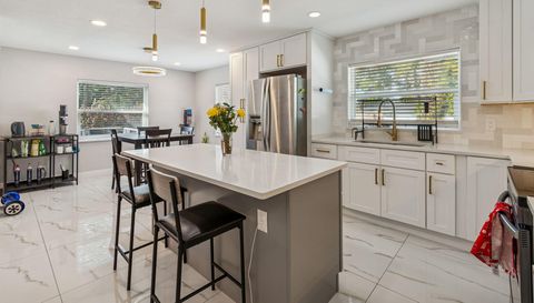 1102 E River Cove St