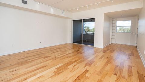 1002 Channelside DRIVE