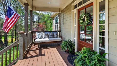 1625 River Bluffs Dr