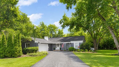 1716 Myrna Ct