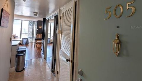255 Dolphin Point