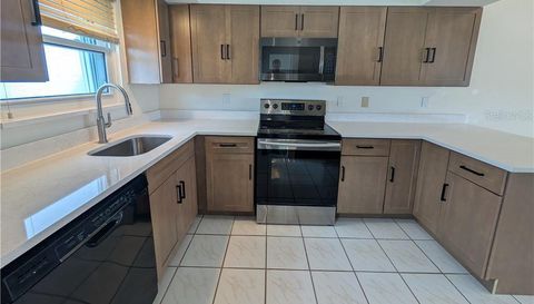 707 SW 3RD COURT