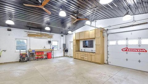 11901 Dunham Rd