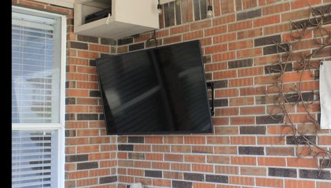 1320 Spring Ridge Ln