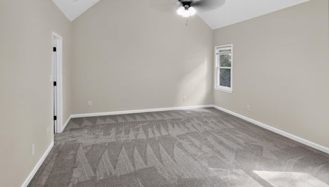 2240 Whispering Pines Ln