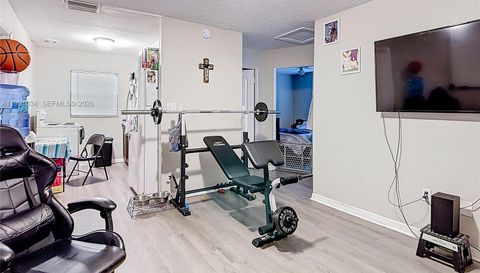 627 Washington Avenue