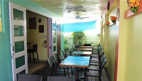 17 Calle Carlos Lebrun