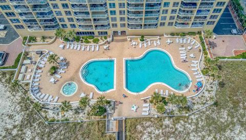 22 Via Deluna Dr