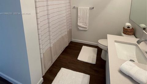 11720 Saint Andrews Pl