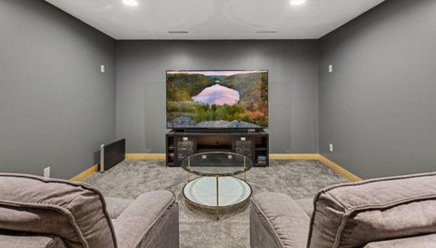 2728 Headland Court SW