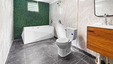 NN7 CALLE 3, URB CANA