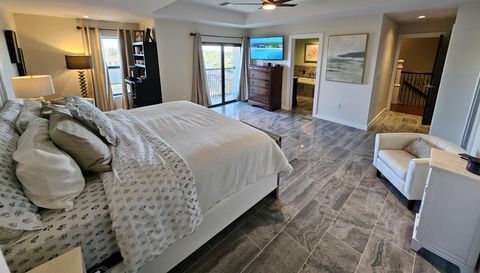 4014 Jacaranda Pkwy W