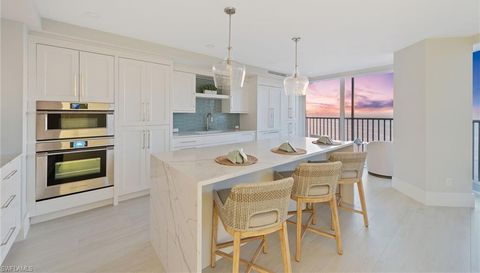 4041 Gulf Shore Blvd N