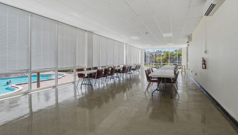 2257 World Pkwy Blvd W