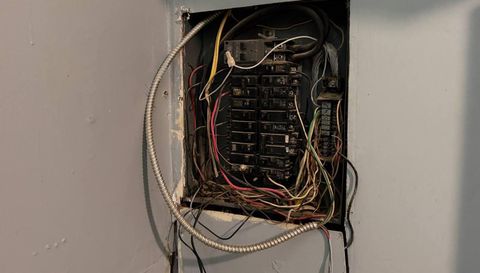 111 W Mimosa Dr
