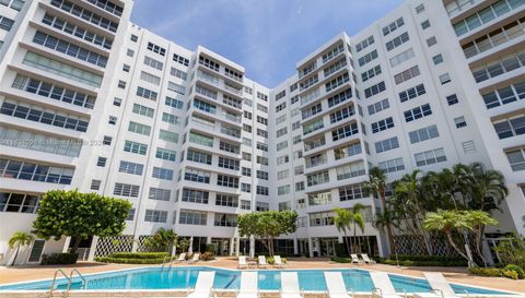 9100 E Bay Harbor Dr